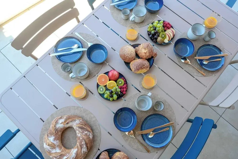 Voir la photo 2 — Novaya Suites