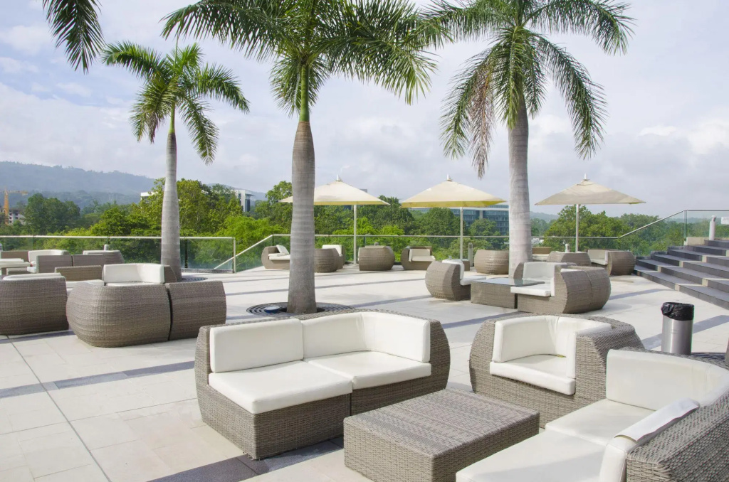 Balcony & Terrace