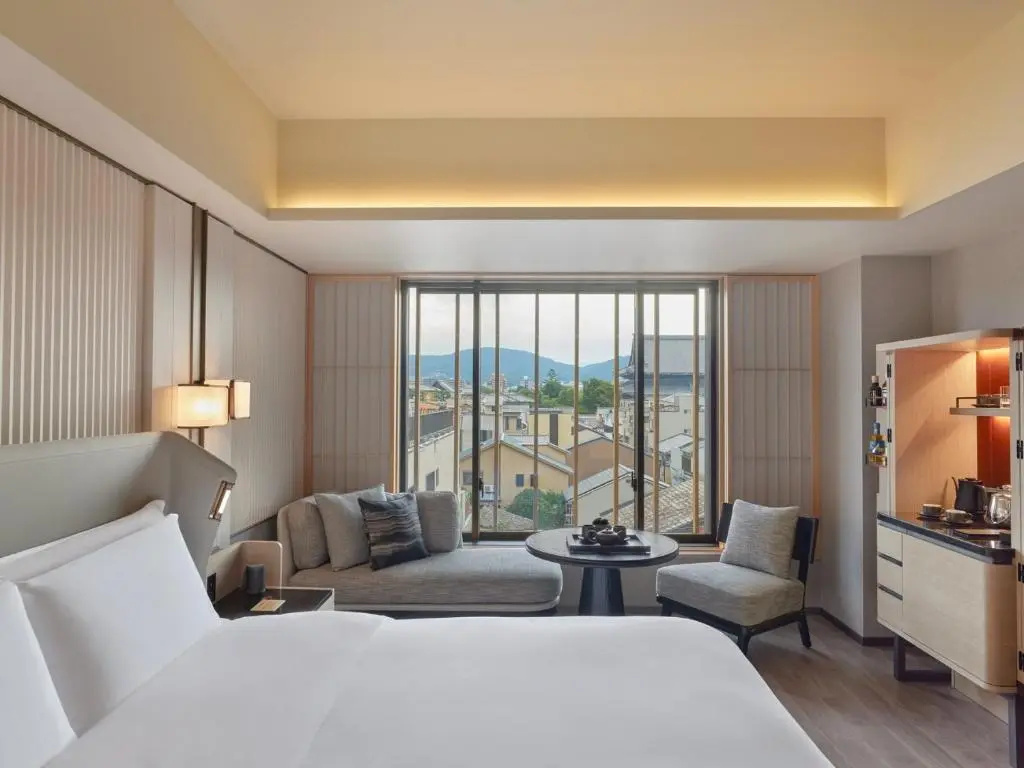 Premier Double room (full double bed)