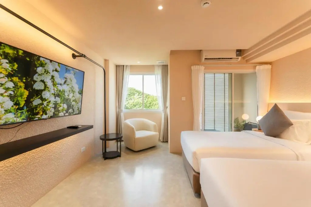 Mai Hotel