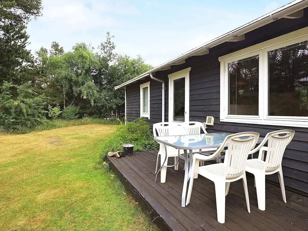 Luxury 12-person Villa With Swimming Pool and Sauna, Nearby Golf Course in Helmond