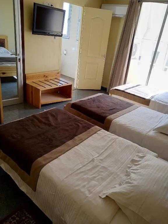 Standard Triple room with balcony