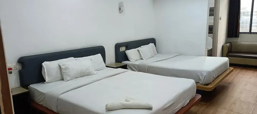 Deluxe Triple room