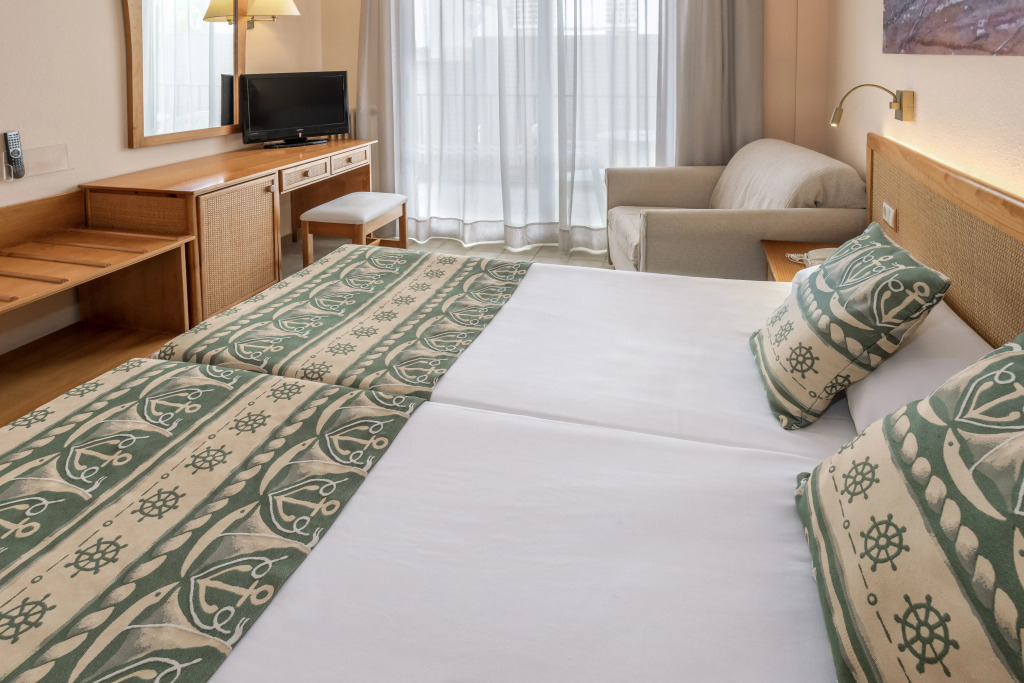 Hotel GHT Oasis Tossa & Spa - фото 3