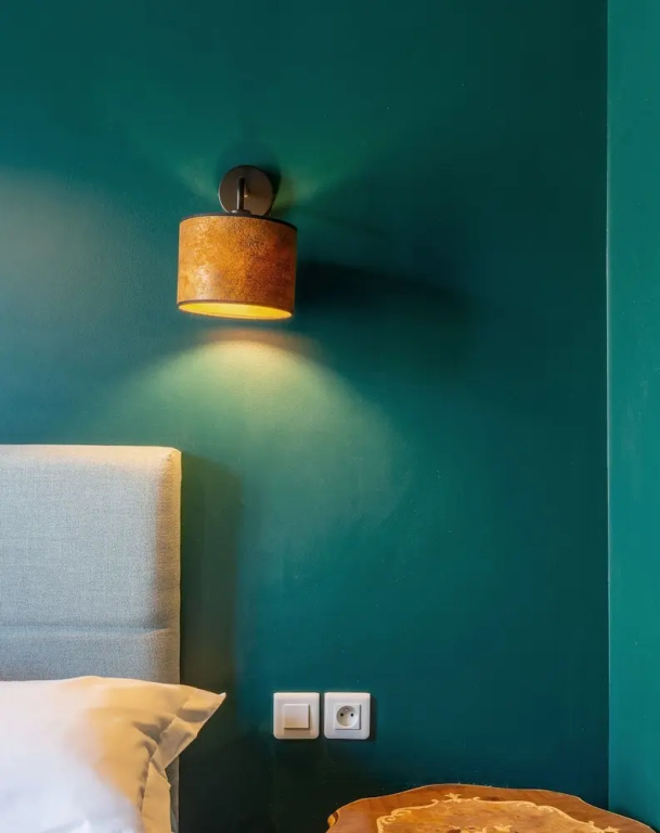 Classic Double room (full double bed)