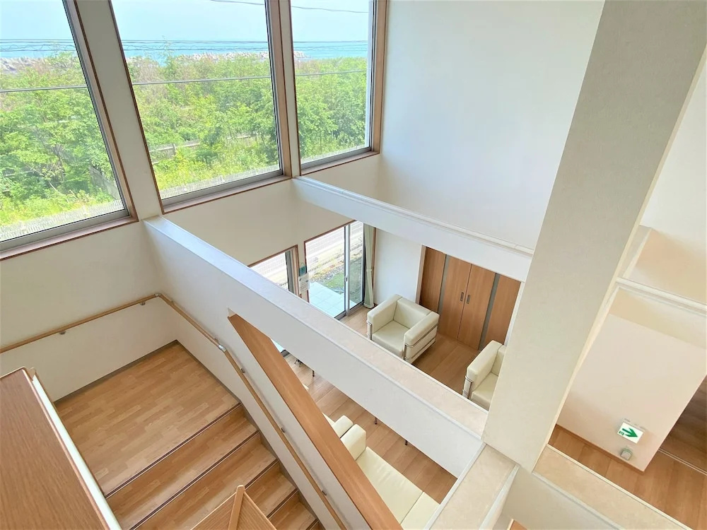 Balcony & Terrace