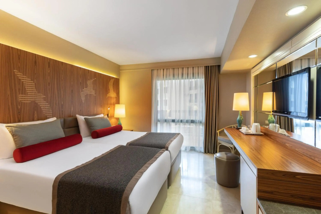 AQI Pegasos Royal — фото 4