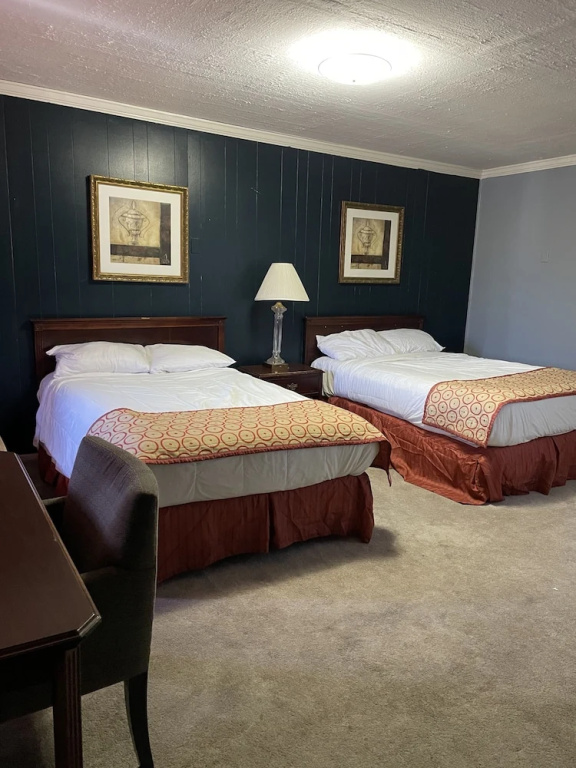 Economy room