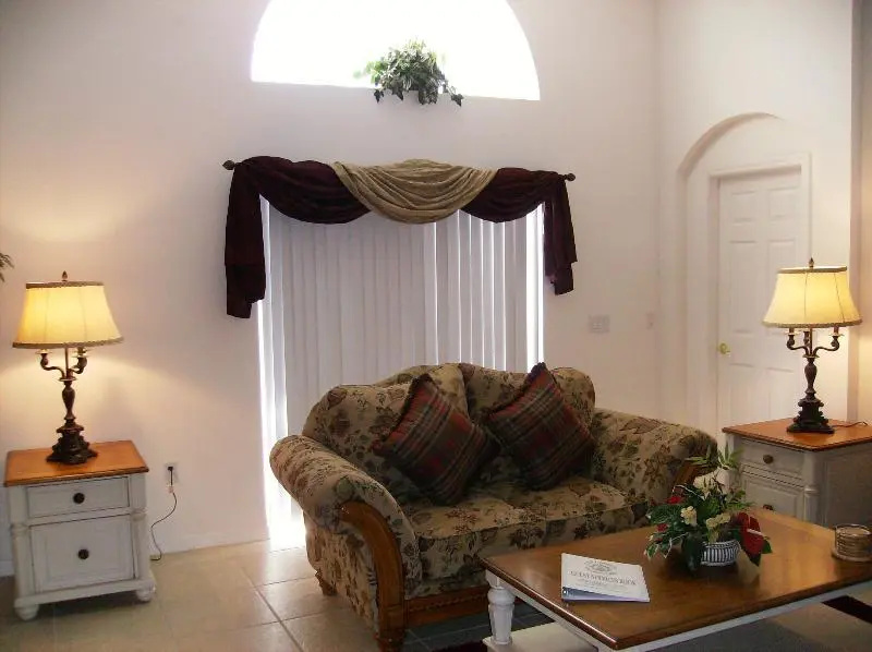 4 Bedrooms Standard room