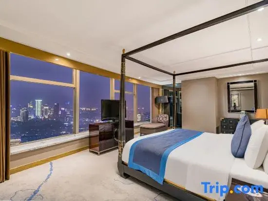 Ambassador Suite