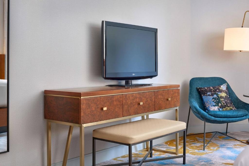 Metropolitan Hotel Vancouver by Marriott - Chambres