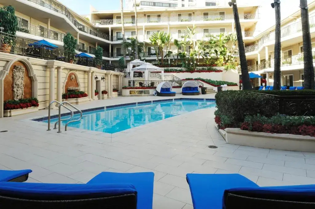 Beverly Hills Plaza Hotel & Spa - Général