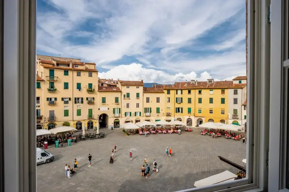 Casa Pino in Lucca With 2 Bedrooms and 2 Bathrooms