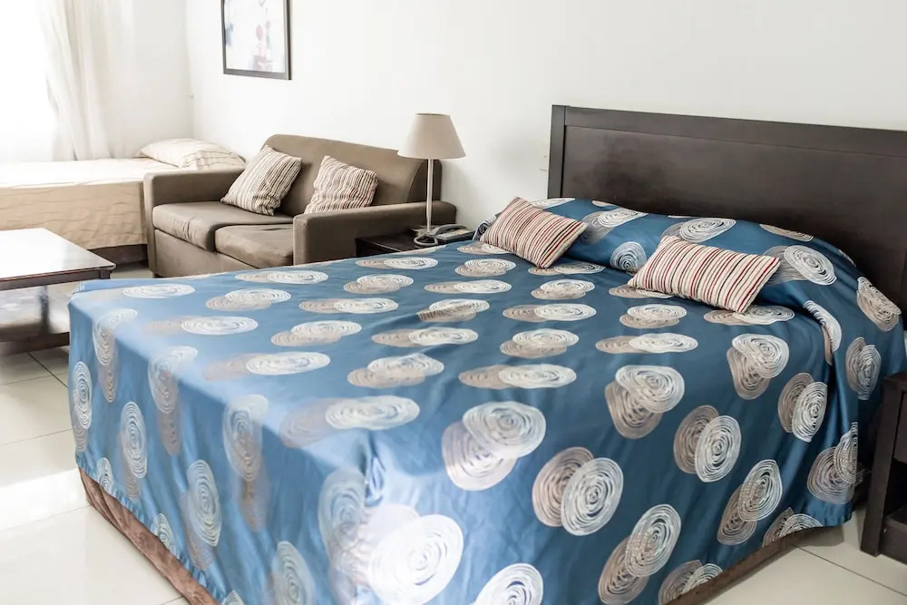 Standard Family room