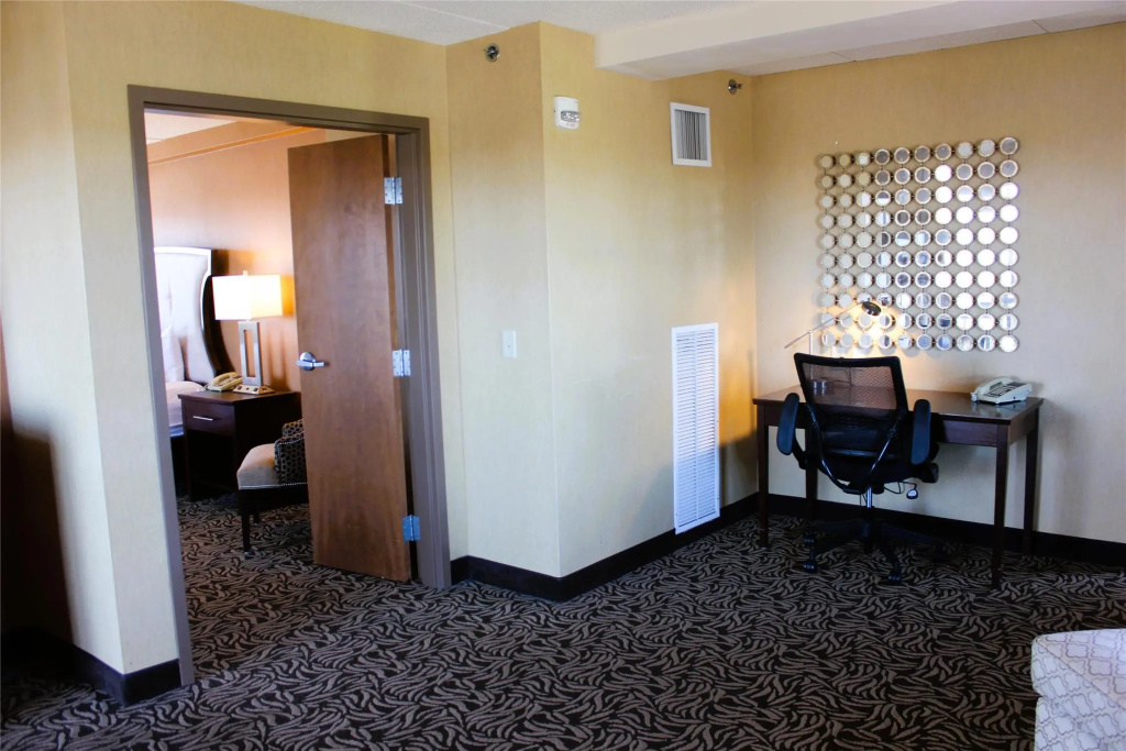 DoubleTree by Hilton Bay City - Riverfront - Général