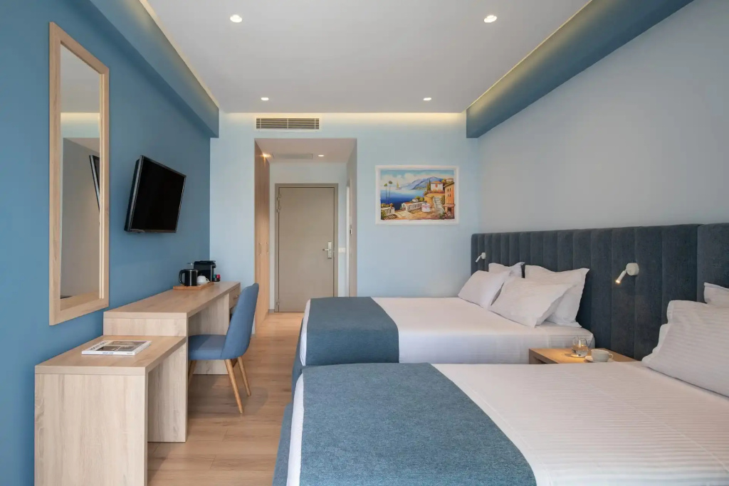 Superior room