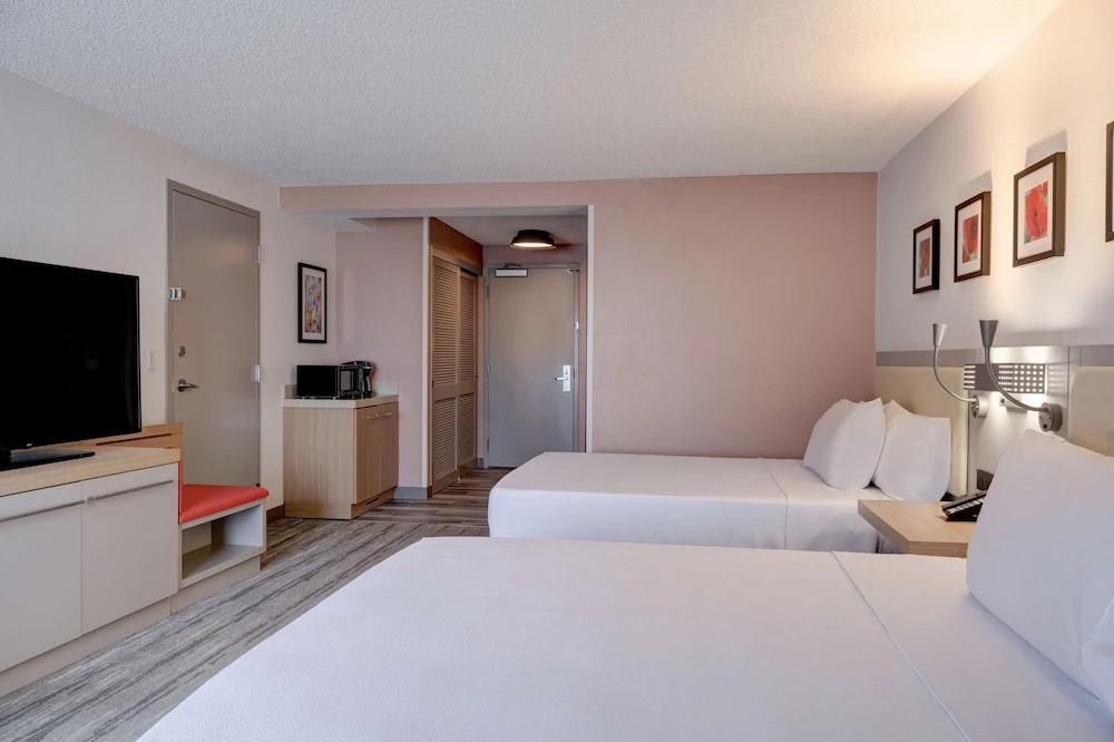 Hilton Garden Inn Anaheim Garden Grove - Chambres