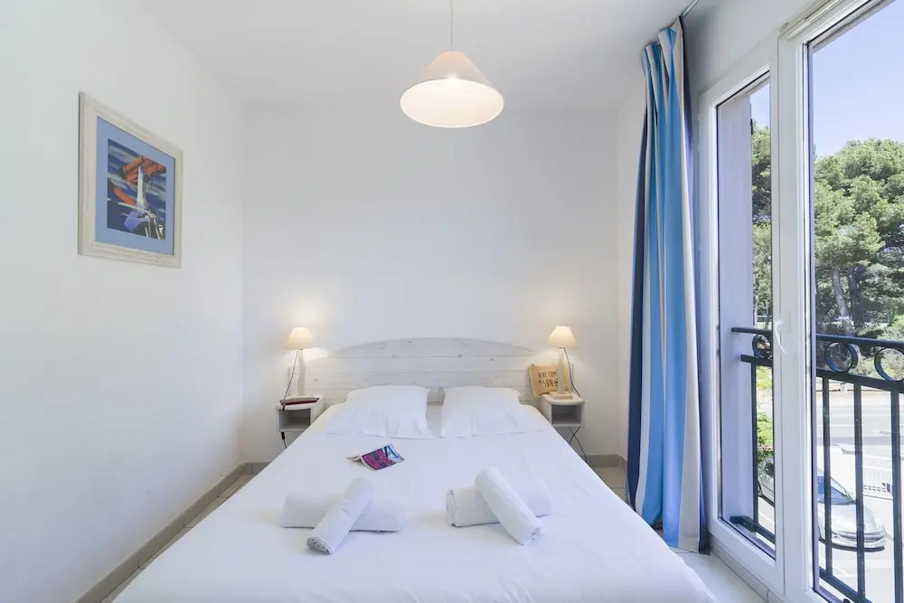 Garden & City Six-Fours-les-Plages - Chambres
