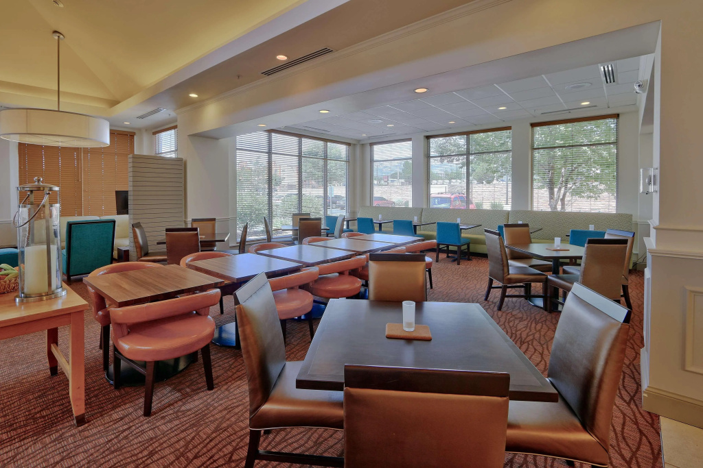 Hilton Garden Inn Albuquerque / Journal Center - фото 21