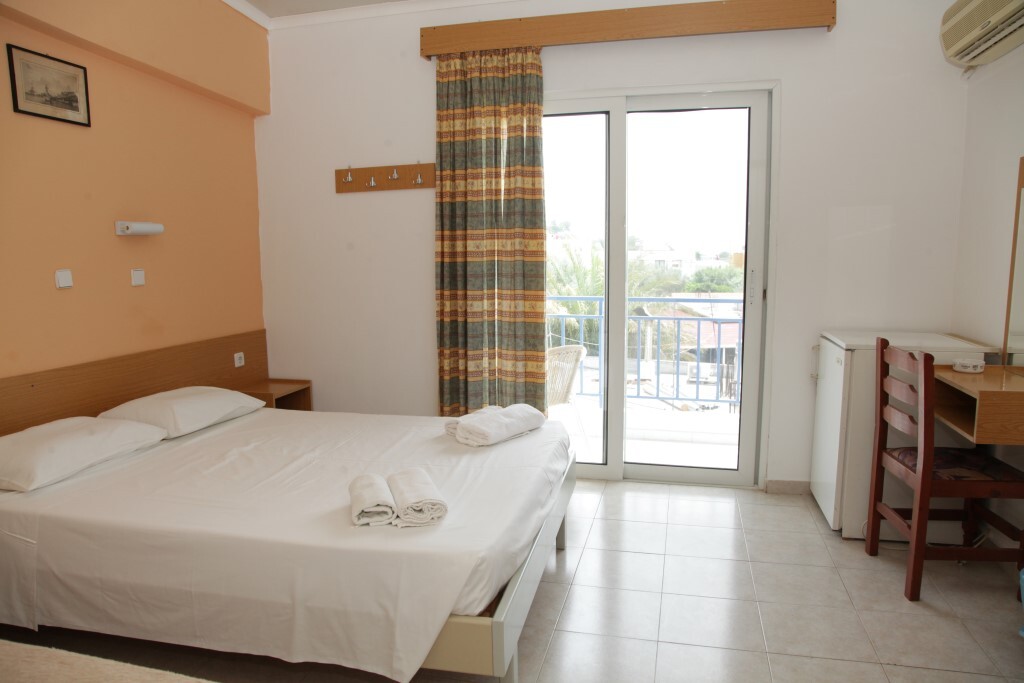 Kastelli Hotel 1 *