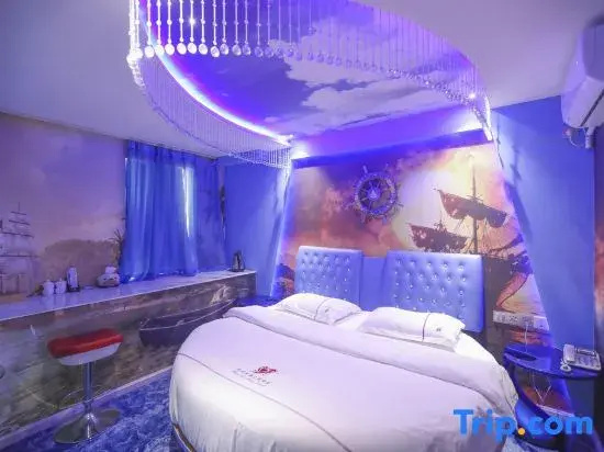 Shen8 Express Homestay (Shenzhen Huaqiangnan Subway Station)