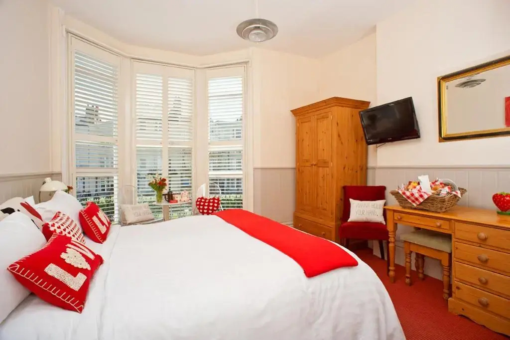 Standard Double room (full double bed)