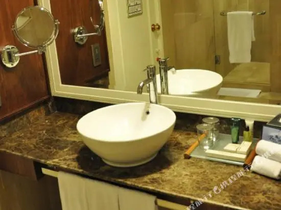 Hilton Kuching Hotel