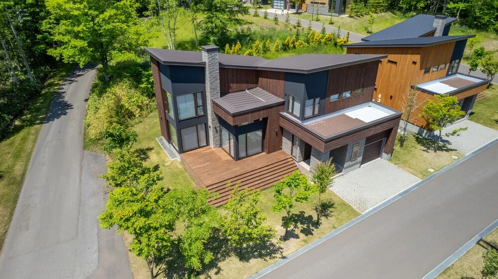 Miko - Rusutsu Chalets