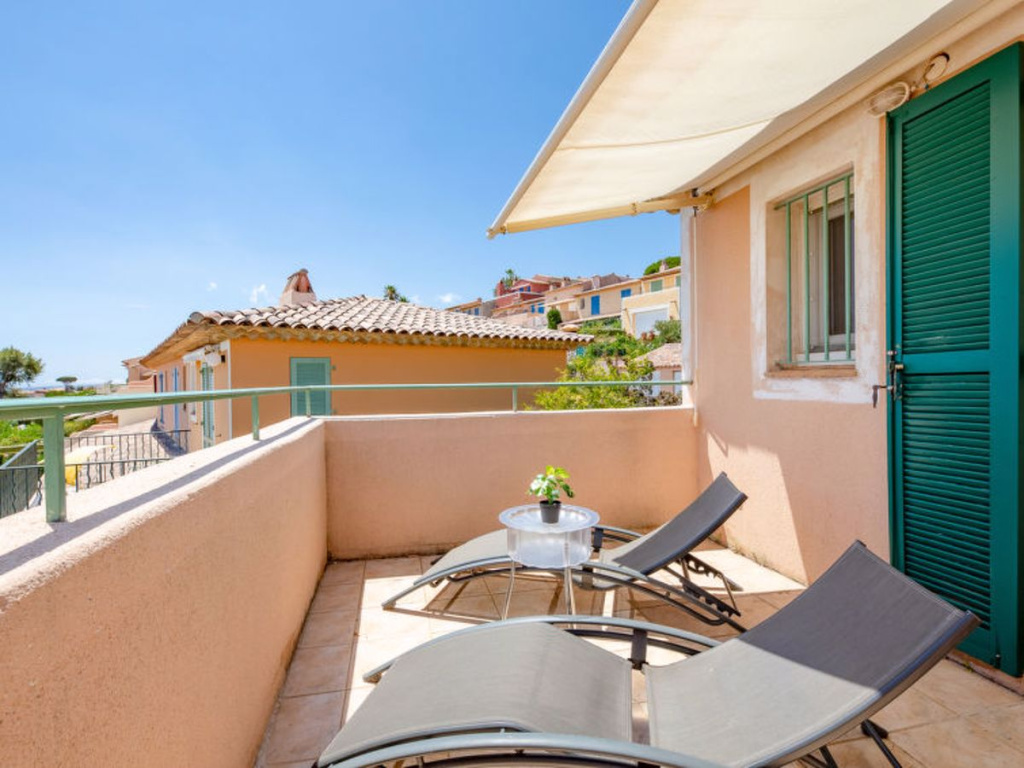 Balcony & Terrace