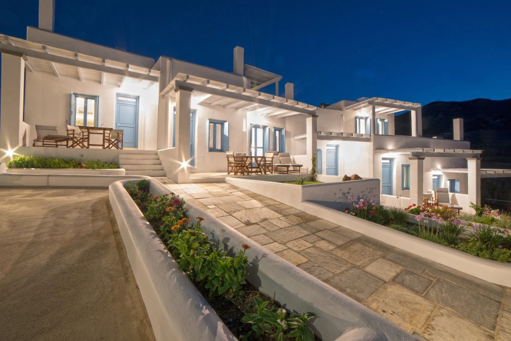 Almyra Guesthouses