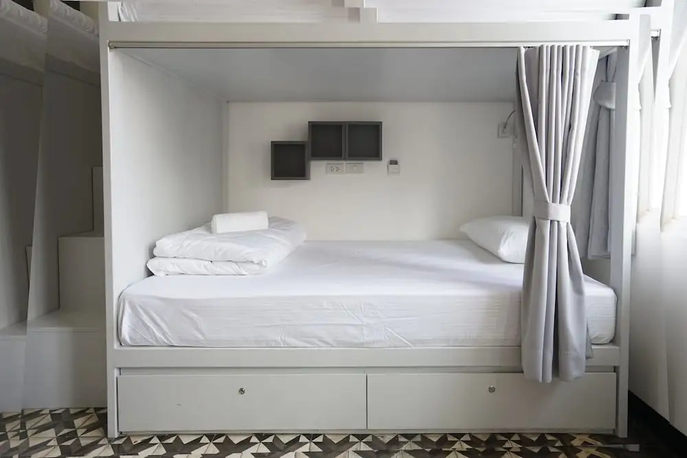Standard room with city view