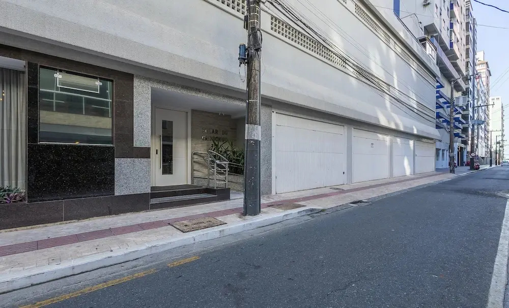 2 Bdrm apt 250m From the Beach in Center Sdc0601