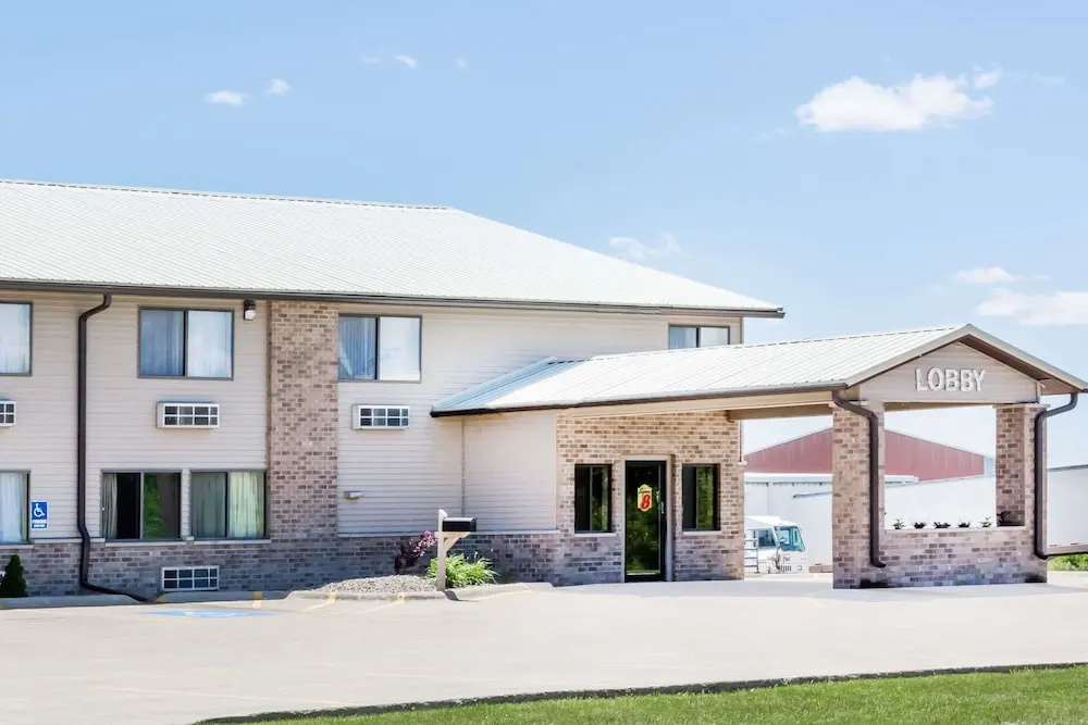 Super 8 Motel - Jefferson