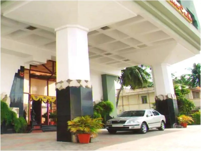 Capital O 8169 Hotel Salem Castle - Chambres