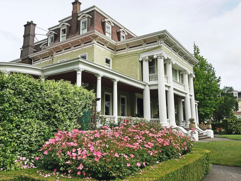 Churchill Manor B&B