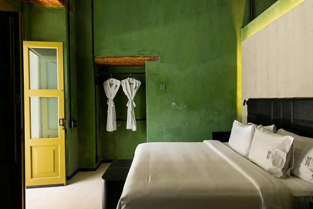 Standard Double room (full double bed)