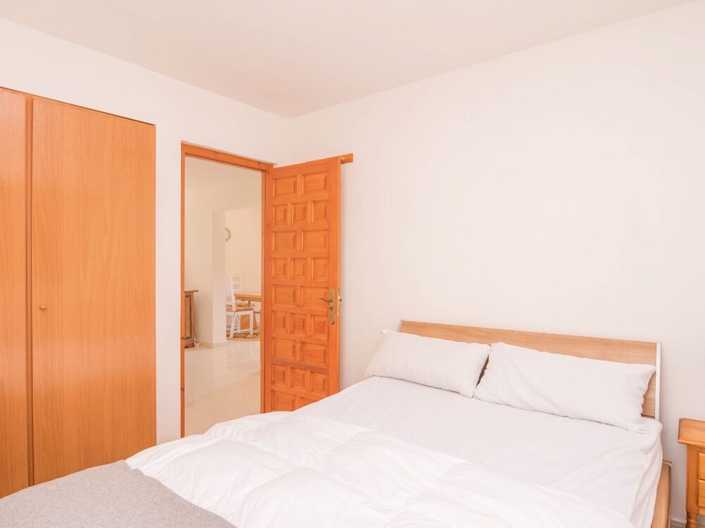 6-p Villa in the Right Place With an Amazing View, Swimming Pool and Terraces