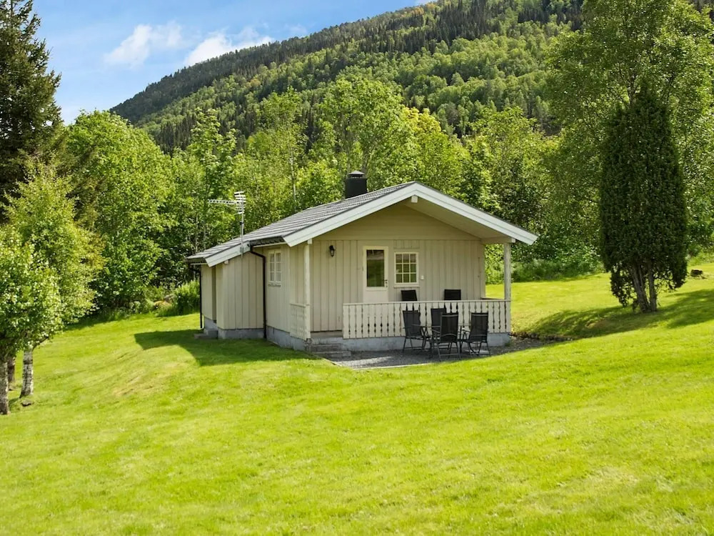 4 Person Holiday Home In Utvik