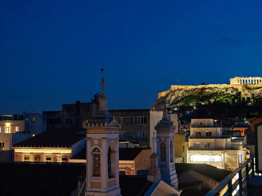 carousel image for Athens City View Urban Suites