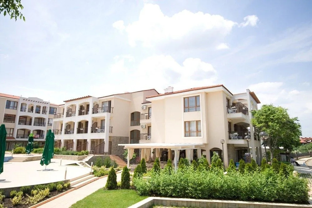 Paradise Bay Hotel