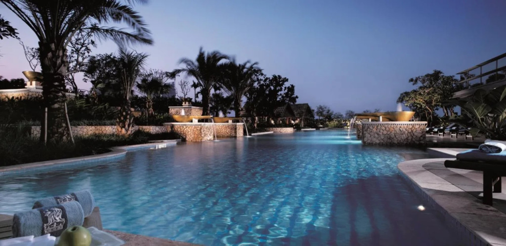 The Ritz-Carlton Jakarta, Mega Kuningan - фото 13