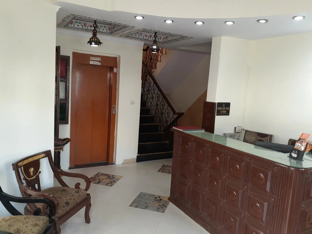 Hotel photo 2