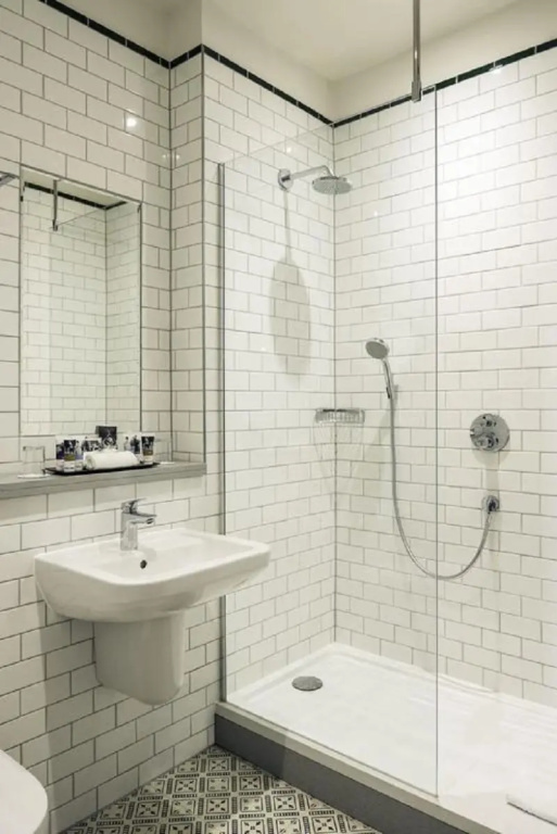 Bristol Grand Hotel By Sunday - Chambres