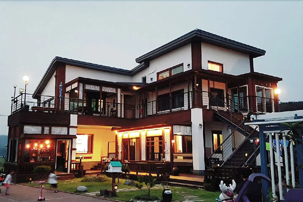 Gyeongju Cielbleu Pension