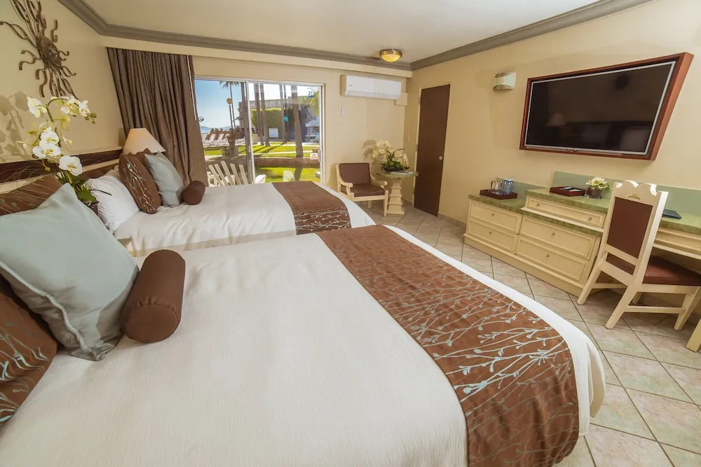 Standard room with garden view