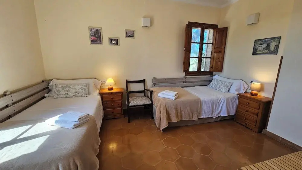 Economy Double room with garden view (twin beds)