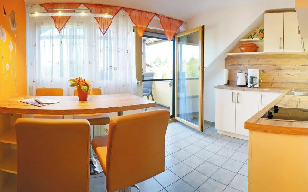 Apartment with balcony