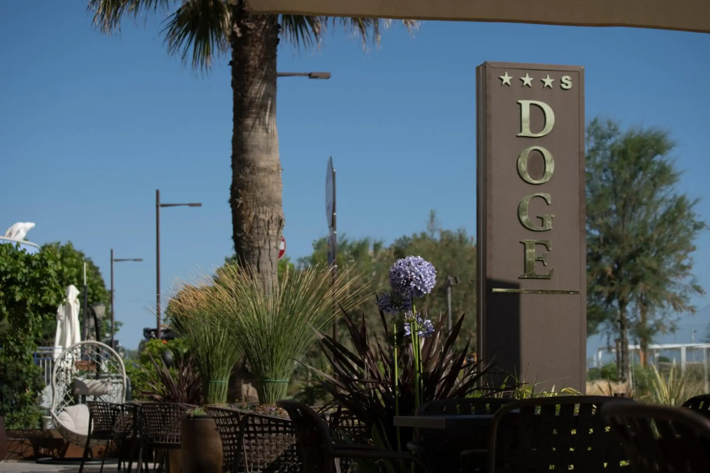 Hotel photo 20