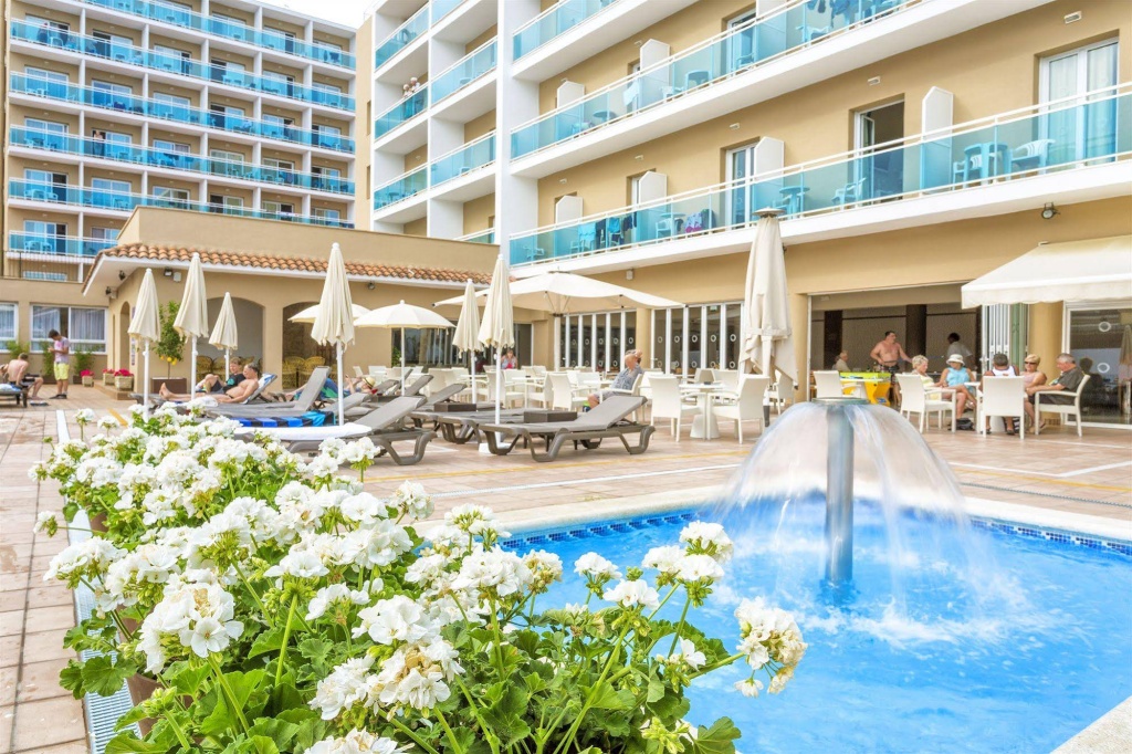 Hotel photo 18