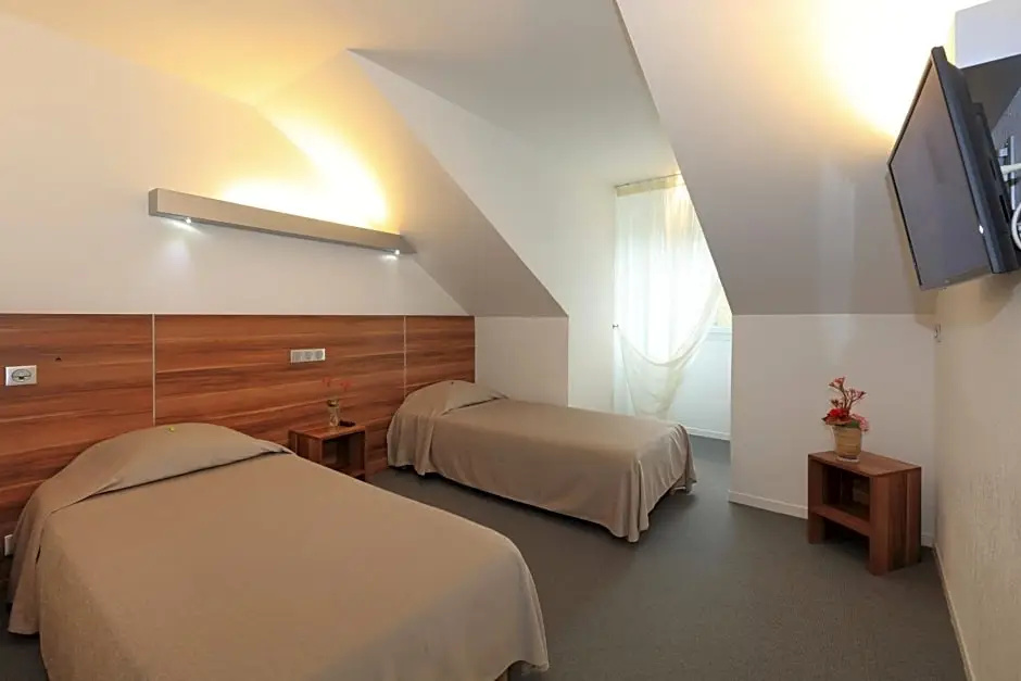 Logis Hotel Restaurant L'Europe - Chambres